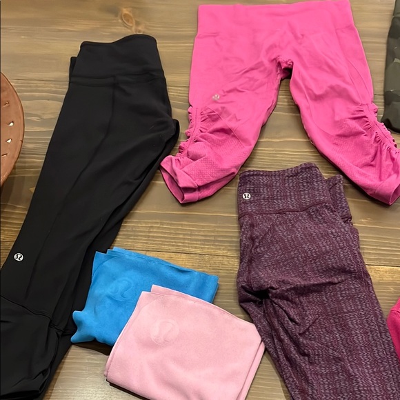 Lululemon bundle - Picture 3 of 3